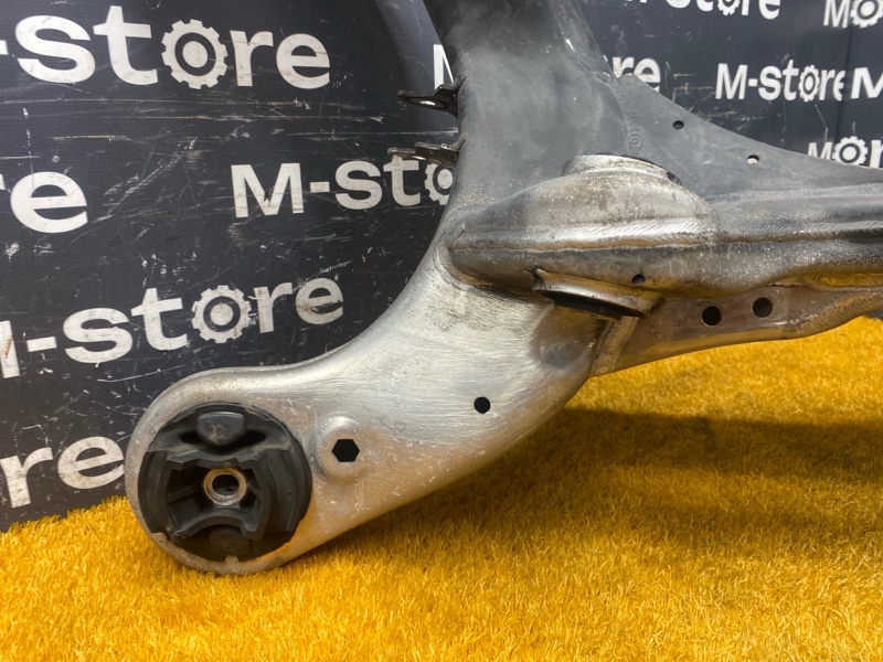 Балка поперечная (подрамник), 1800 рублей, Красноярск