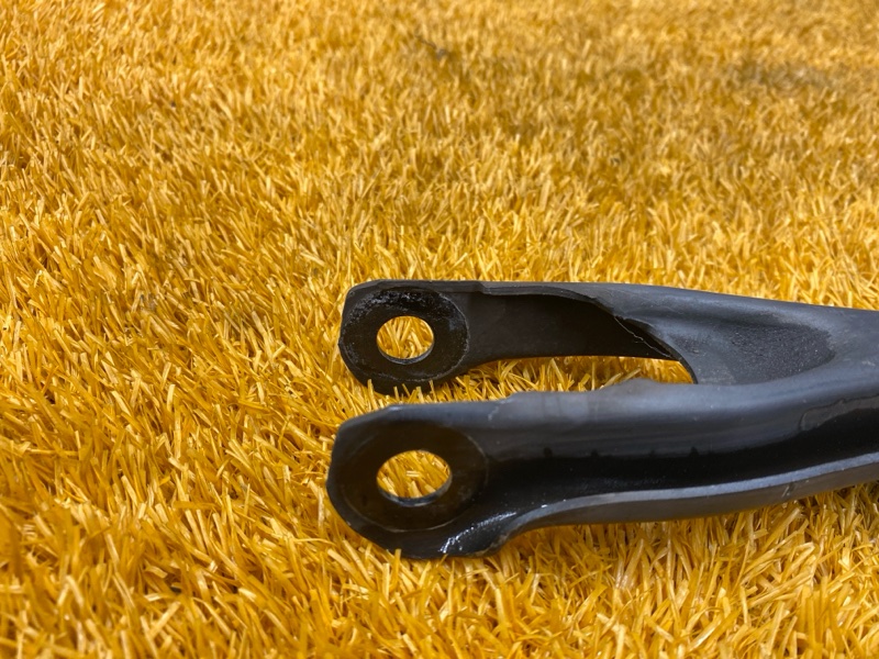 Рычаг подвески нижний, 1000 рублей, Красноярск