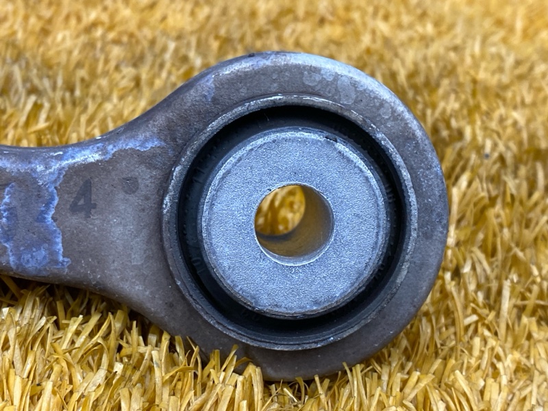 Рычаг подвески верхний, 1200 рублей, Красноярск