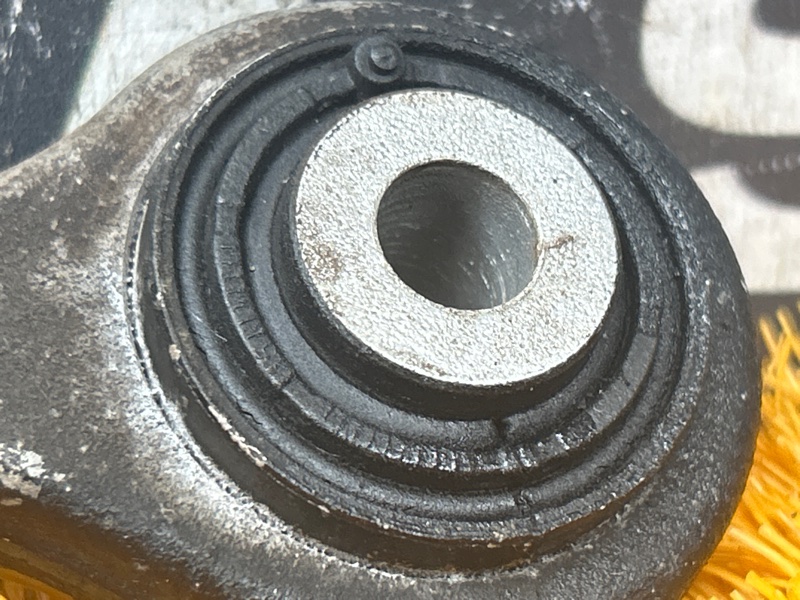 Рычаг подвески верхний, 500 рублей, Красноярск