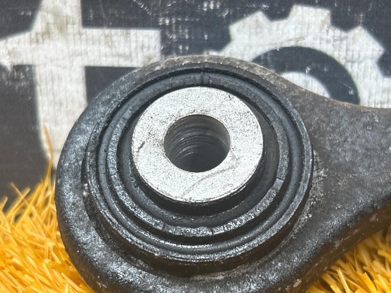 Рычаг подвески верхний, 500 рублей, Красноярск