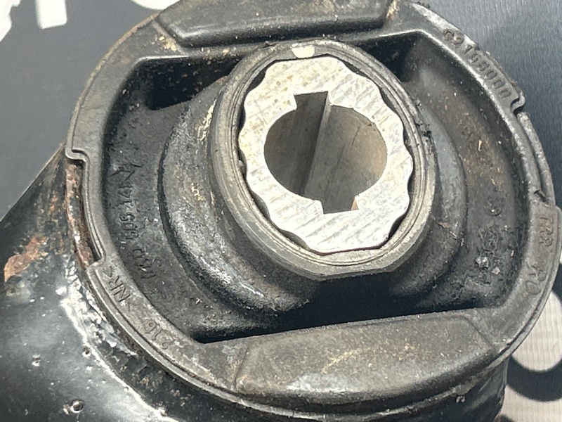 Балка поперечная (подрамник), 1500 рублей, Красноярск