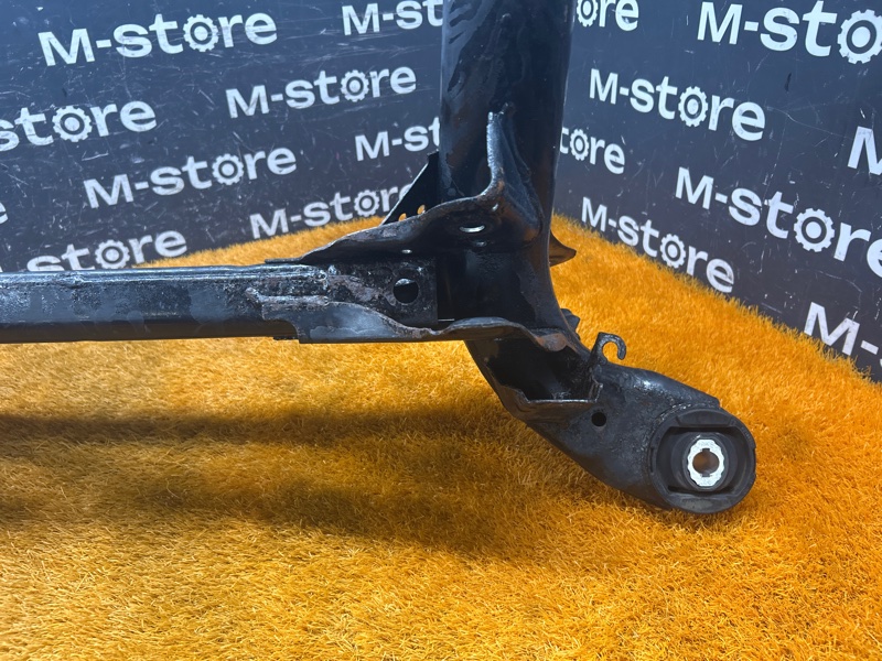 Балка поперечная (подрамник), 1500 рублей, Красноярск