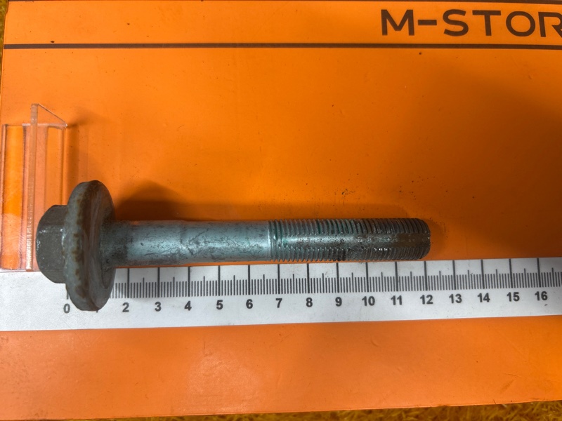 Болт развальный, 1000 рублей, Красноярск