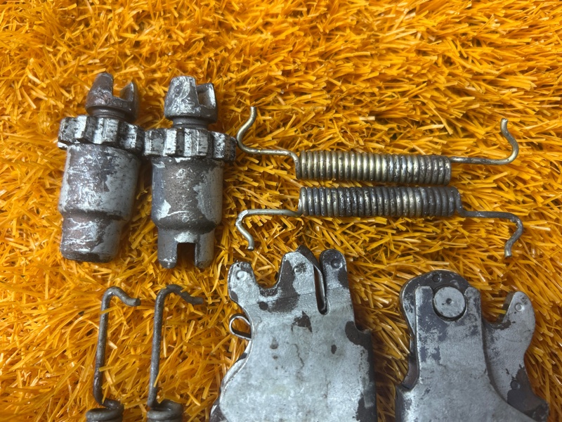 Механизм колодок ручника, 700 рублей, Красноярск