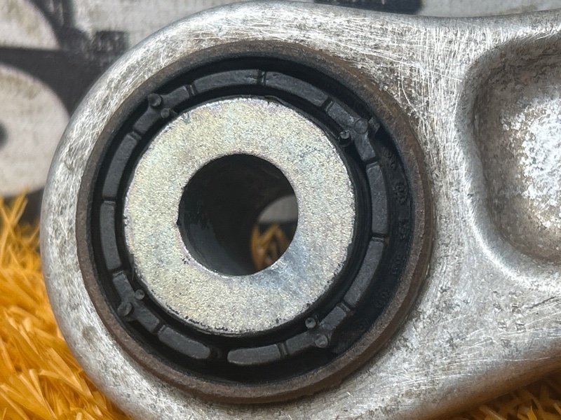 Рычаг подвески верхний, 1200 рублей, Красноярск