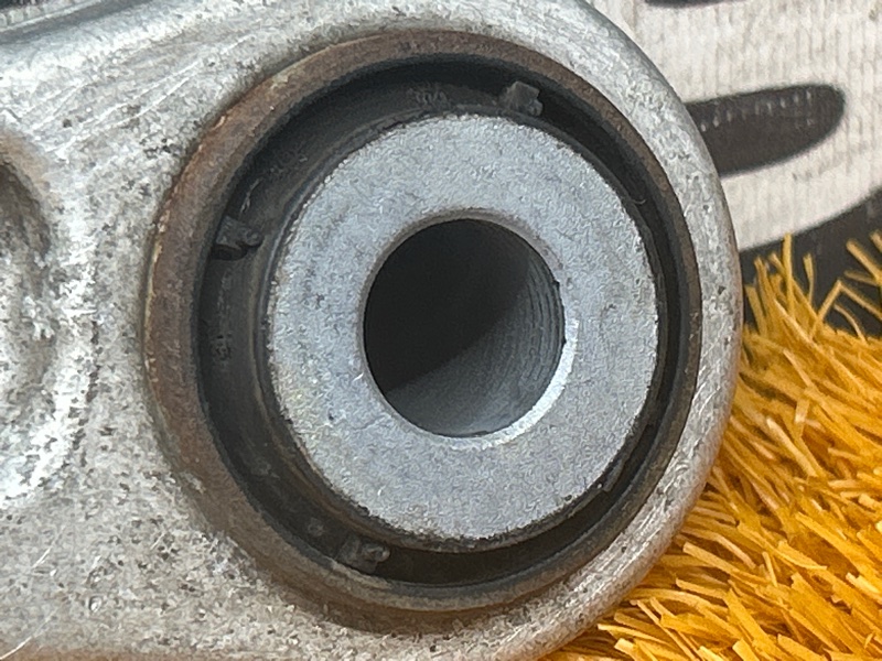 Рычаг подвески верхний, 1500 рублей, Красноярск