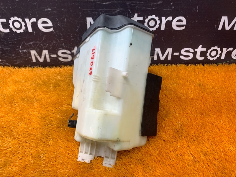 Бачок омывателя, 1000 рублей, Красноярск