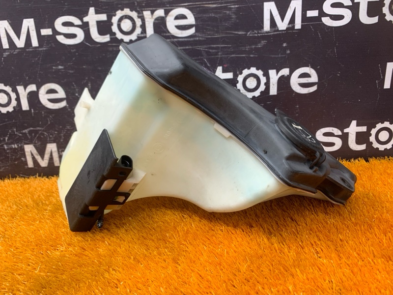 Бачок омывателя, 1000 рублей, Красноярск