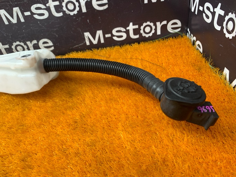 Бачок омывателя, 4000 рублей, Красноярск