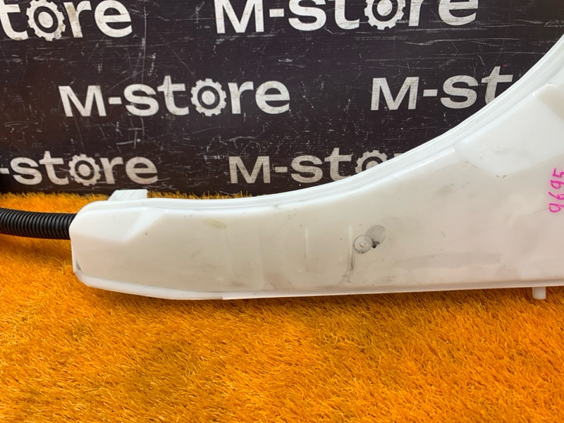 Бачок омывателя, 4000 рублей, Красноярск