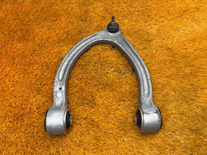 Рычаг подвески верхний, 3500 рублей, Красноярск