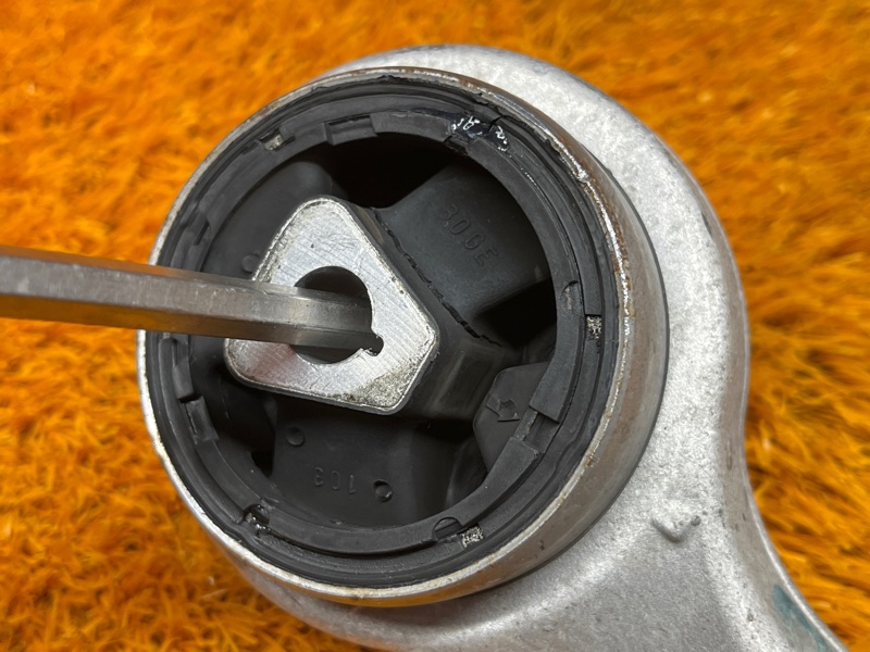 Рычаг подвески нижний, 2200 рублей, Красноярск