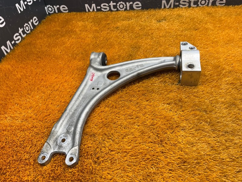 Рычаг подвески нижний, 2500 рублей, Красноярск