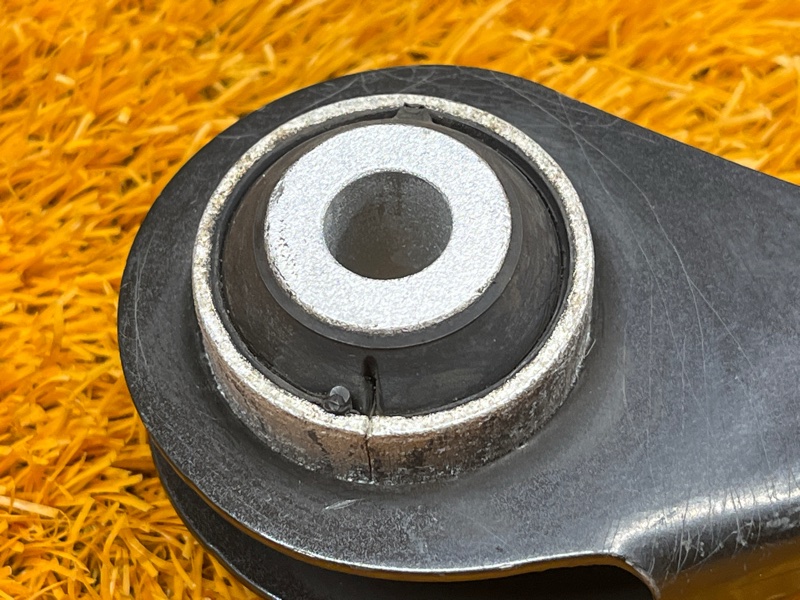 Рычаг подвески верхний, 700 рублей, Красноярск