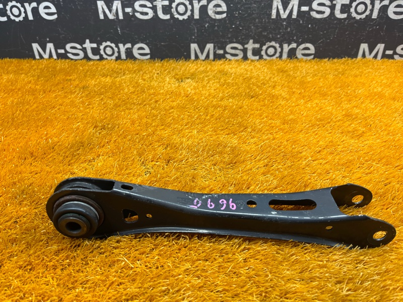 Рычаг подвески верхний, 900 рублей, Красноярск