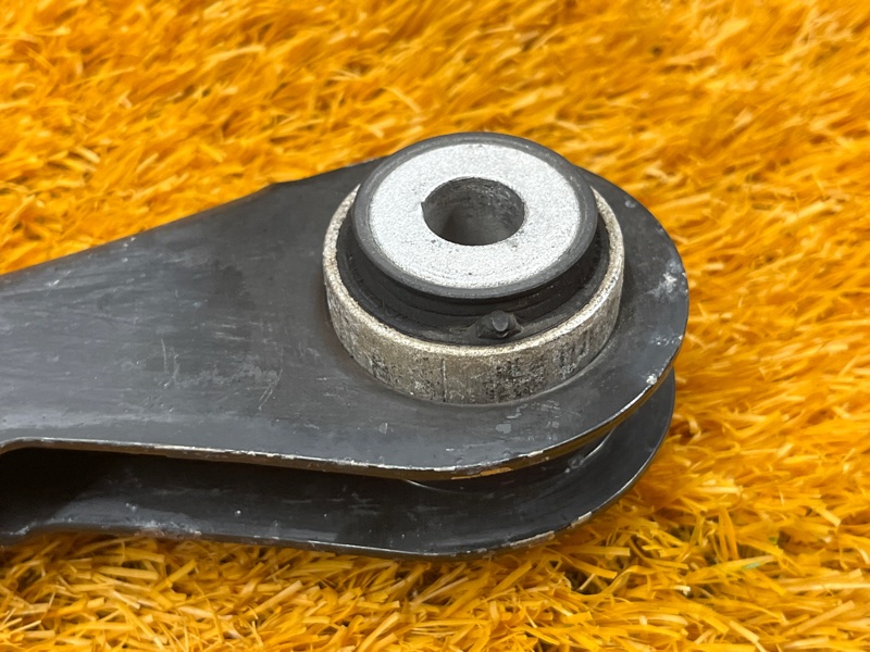 Рычаг подвески верхний, 700 рублей, Красноярск