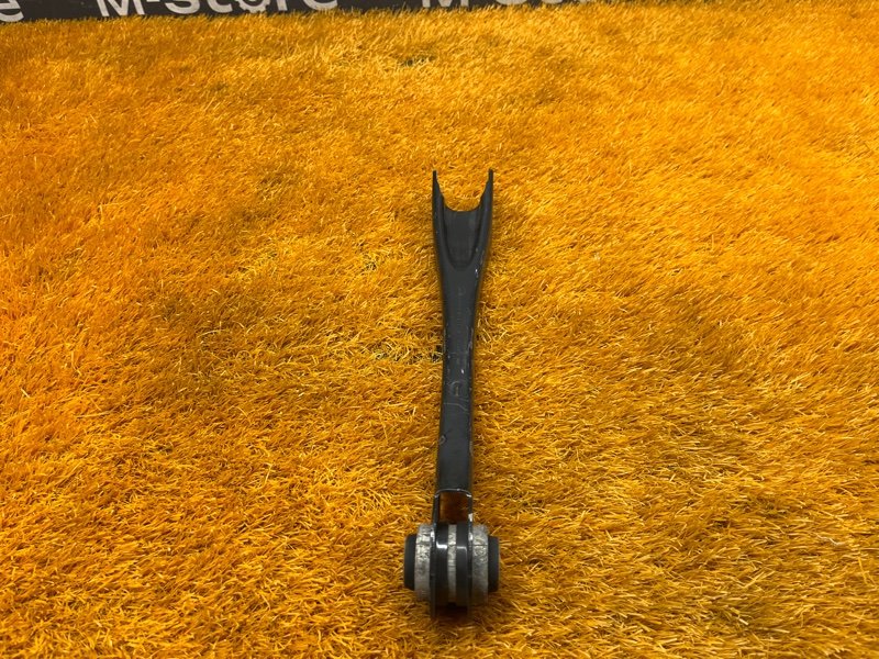 Рычаг подвески нижний, 500 рублей, Красноярск