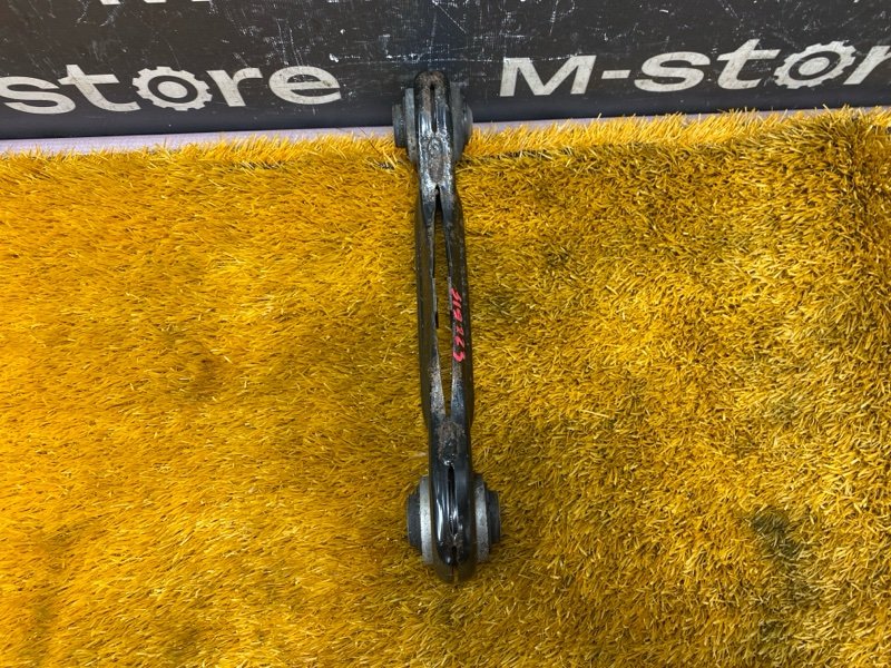 Рычаг подвески верхний, 1000 рублей, Красноярск