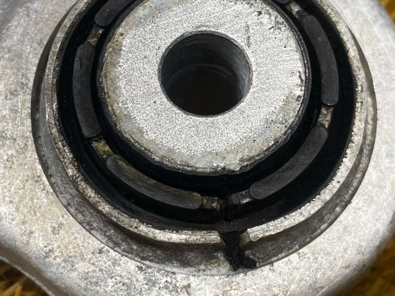 Рычаг подвески верхний, 3000 рублей, Красноярск