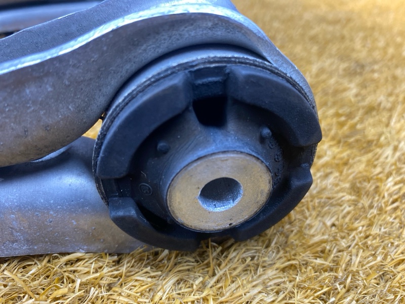 Рычаг подвески верхний, 500 рублей, Красноярск