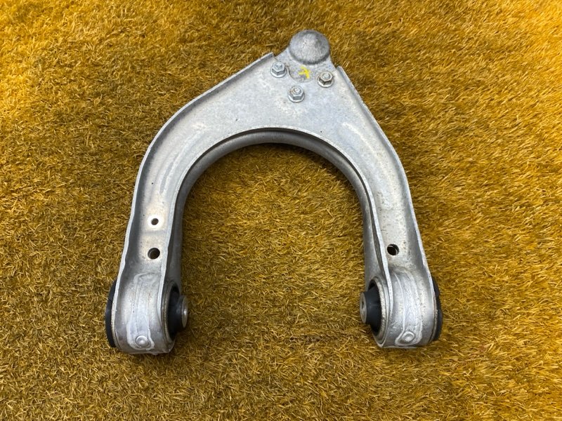 Рычаг подвески верхний, 500 рублей, Красноярск