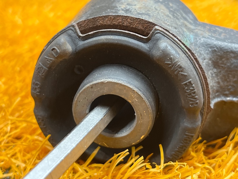 Рычаг подвески верхний, 1500 рублей, Красноярск