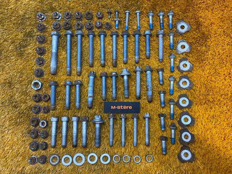 Болты и гайки задней подвески, 800 рублей, Красноярск