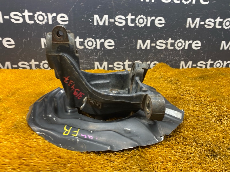 кулак поворотный, 2000 рублей, Красноярск