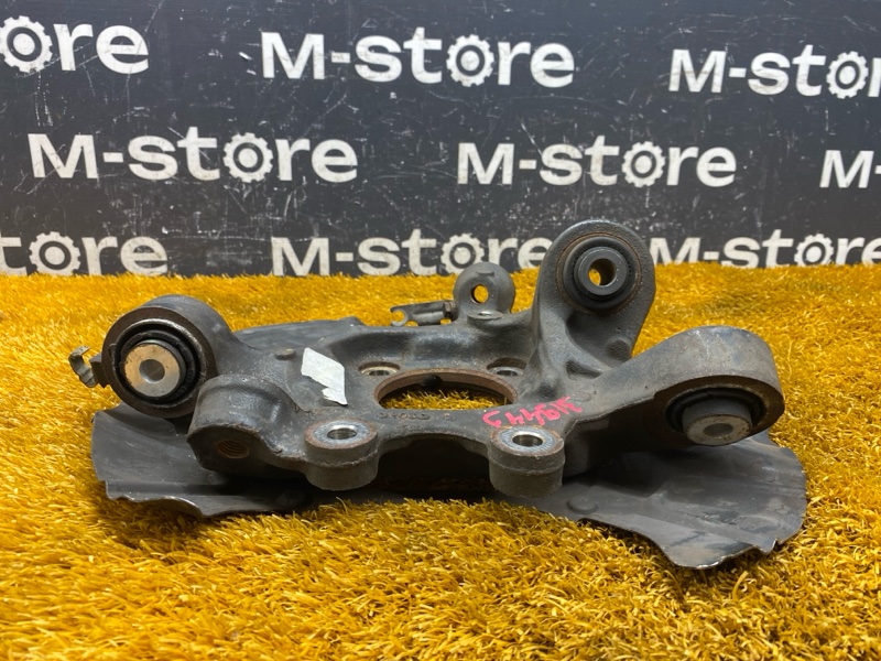 кулак поворотный, 2000 рублей, Красноярск