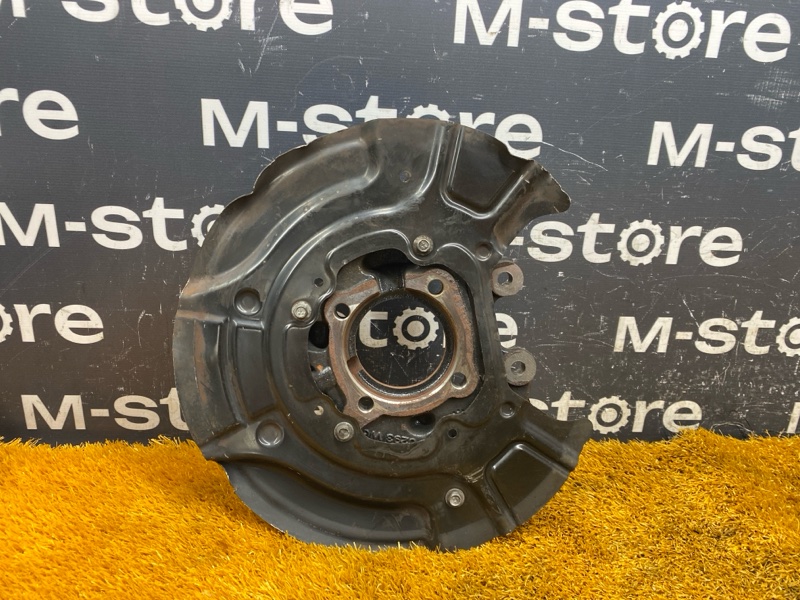 кулак поворотный, 2000 рублей, Красноярск