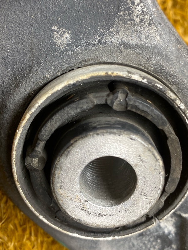 Рычаг подвески нижний, 1500 рублей, Красноярск