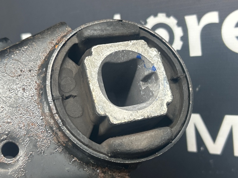 Балка поперечная (подрамник), 4000 рублей, Красноярск