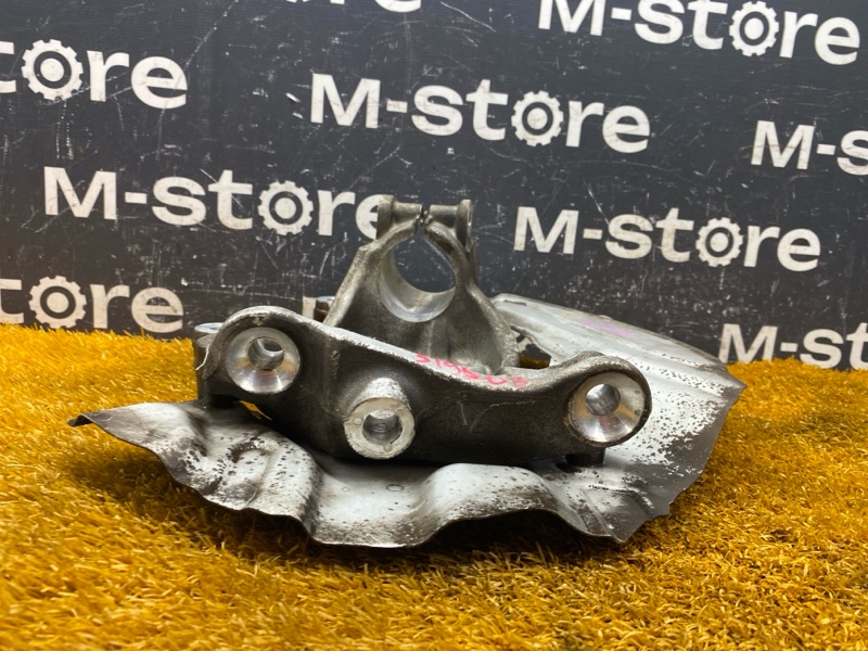 кулак поворотный, 500 рублей, Красноярск