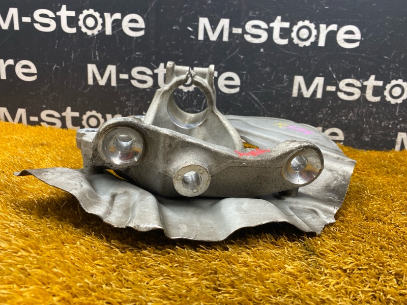 кулак поворотный, 500 рублей, Красноярск