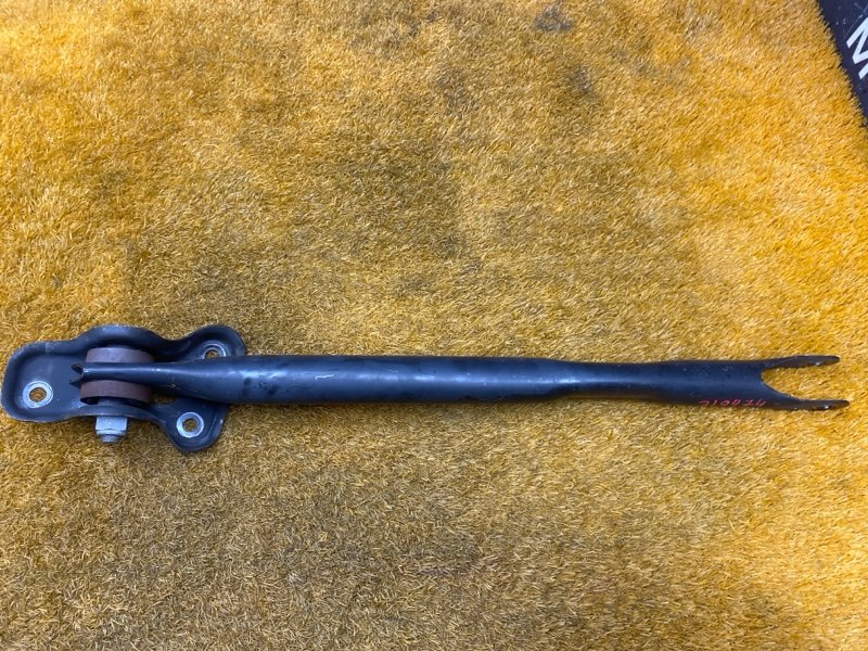 рычаг подвески, 500 рублей, Красноярск