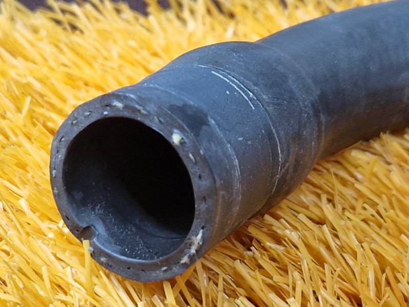 Патрубок системы охлаждения, 500 рублей, Красноярск