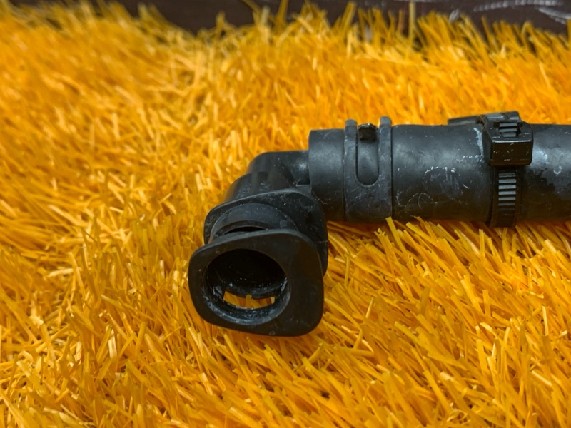 Шланг омывателя фар, 500 рублей, Красноярск