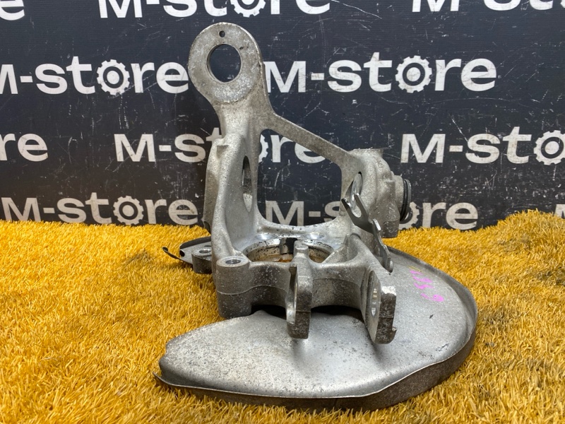 кулак поворотный, 1400 рублей, Красноярск