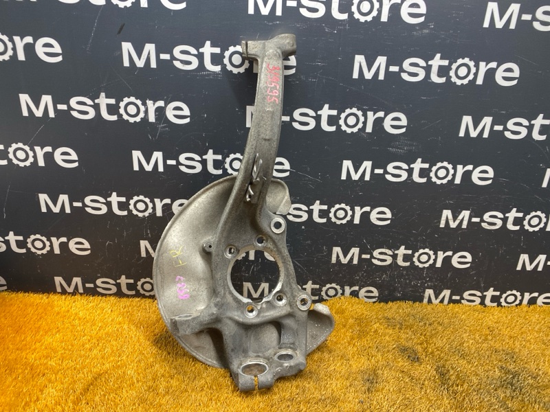 кулак поворотный, 17000 рублей, Красноярск