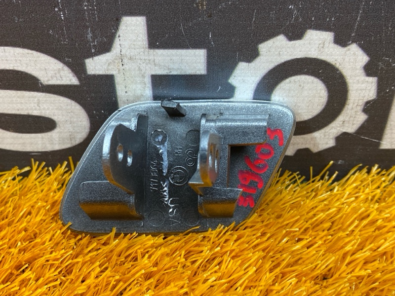 крышка омывателя фар, 2000 рублей, Красноярск