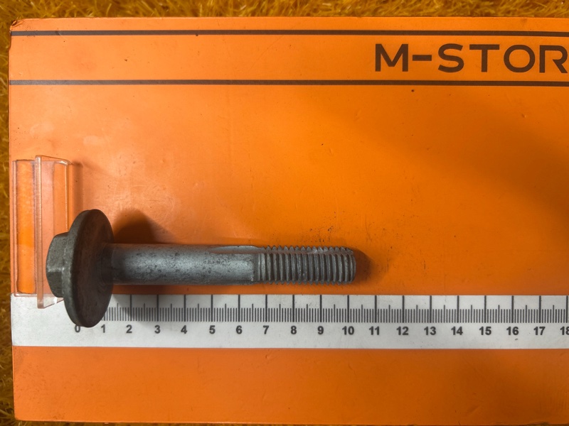 Болт развальный, 1500 рублей, Красноярск