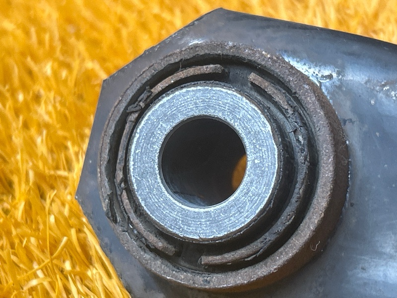 Рычаг подвески нижний, 1800 рублей, Красноярск