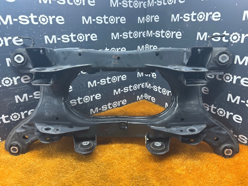 Балка поперечная (подрамник), 30000 рублей, Красноярск