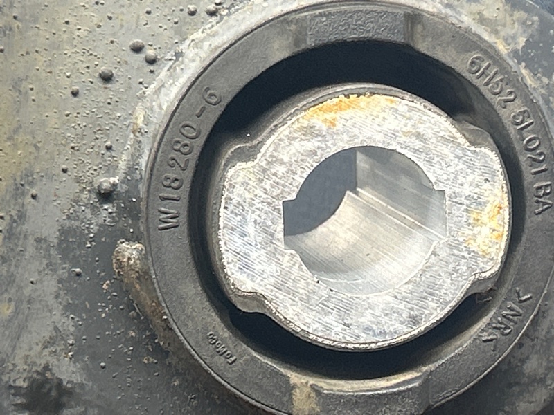 Балка поперечная (подрамник), 30000 рублей, Красноярск