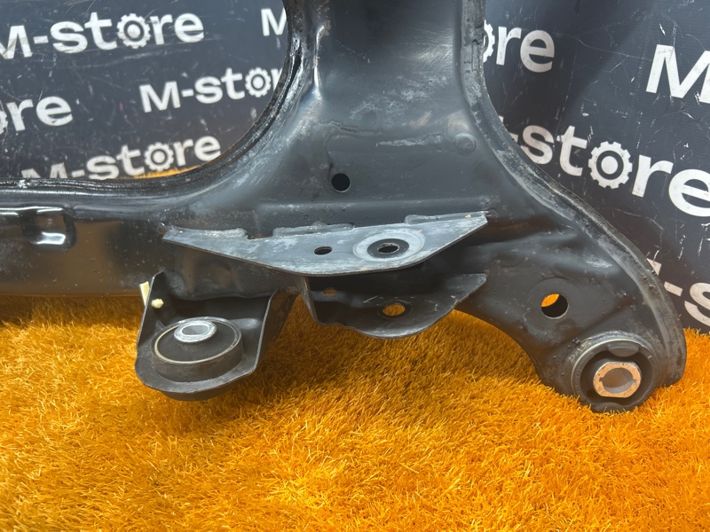 Балка поперечная (подрамник), 30000 рублей, Красноярск