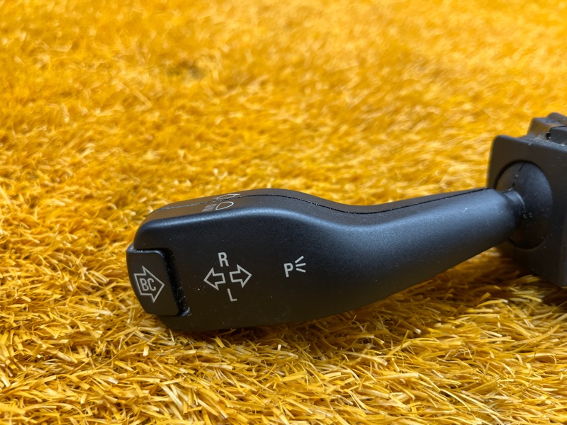 переключатель поворотов, 1000 рублей, Красноярск