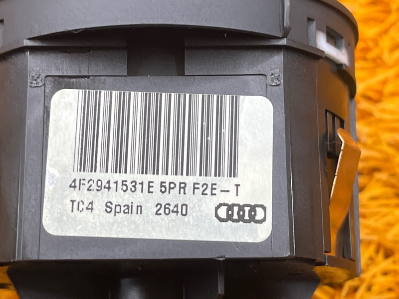 Переключатель света фар, 1000 рублей, Красноярск