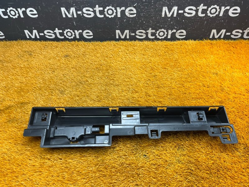 кронштейн порога, 600 рублей, Красноярск