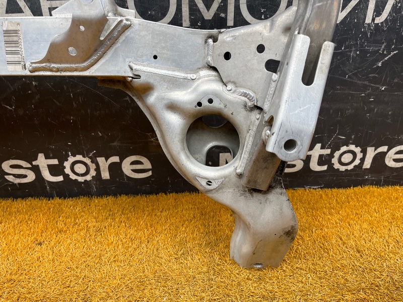 Балка поперечная (подрамник), 2000 рублей, Красноярск